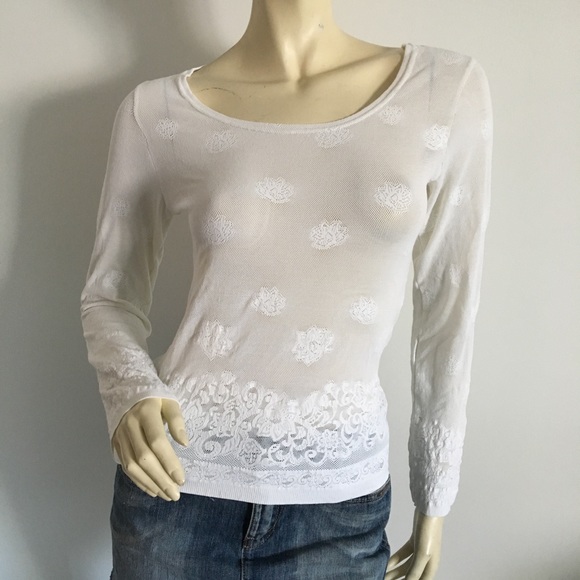 white floral lace stretchy long sleeve top - Picture 1 of 7
